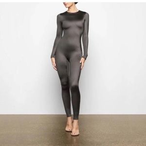 SKIMS grey bodysuit / catsuit